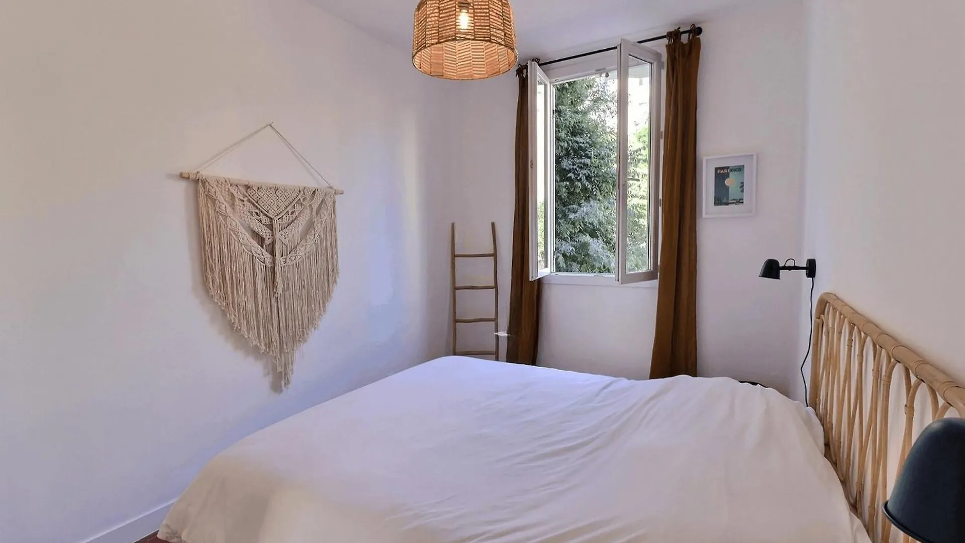 Spacious T3 In The Heart Of Marseille Frankrig